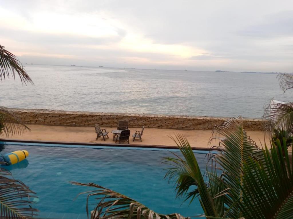 Villa Hibiscus, Pied Dans L'eau *